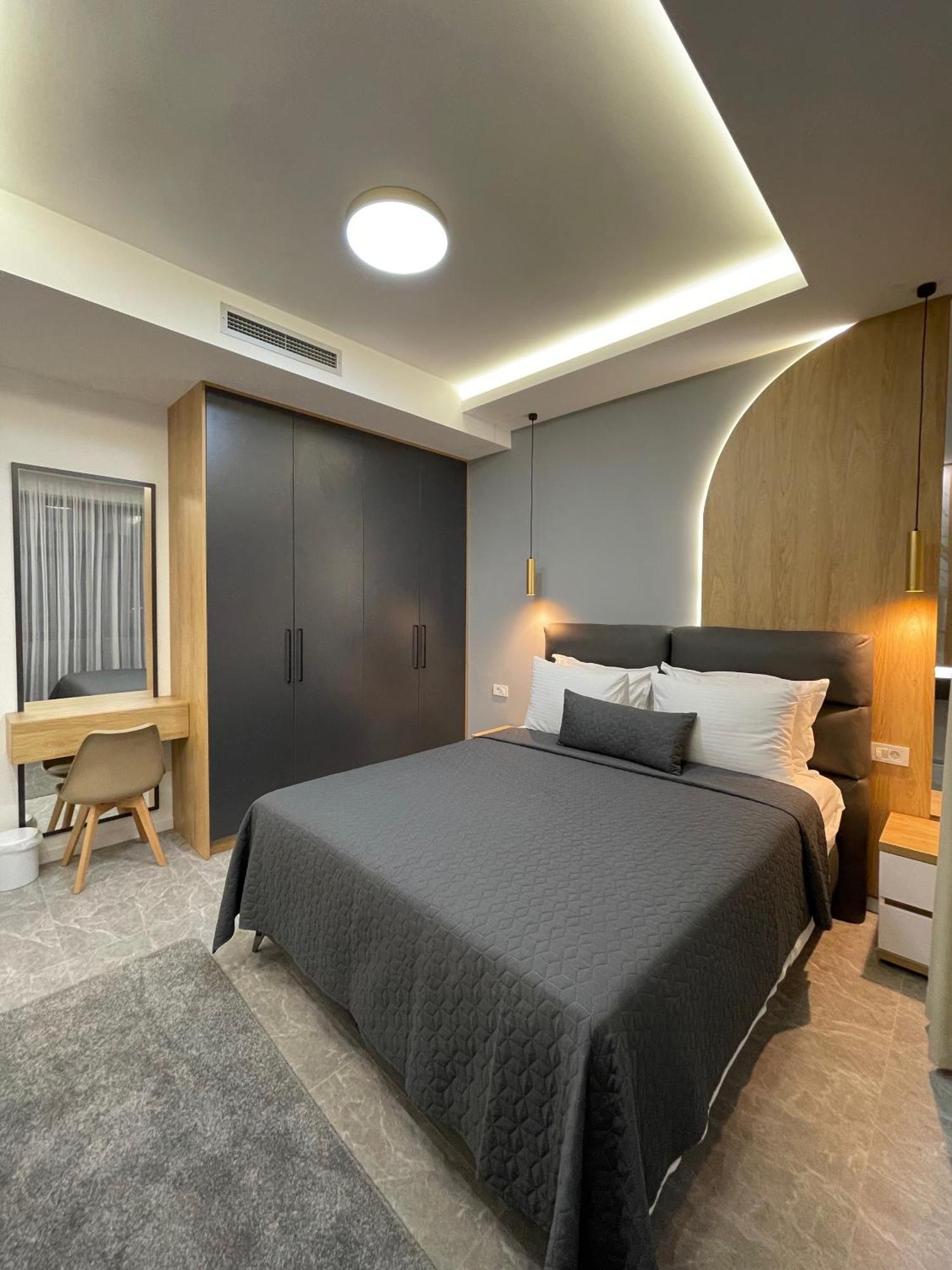 Hotel Maraj อุลซิน ภายนอก รูปภาพ